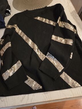 Shein Black Sweater with Gold Sequin Stripes Large Excellent
